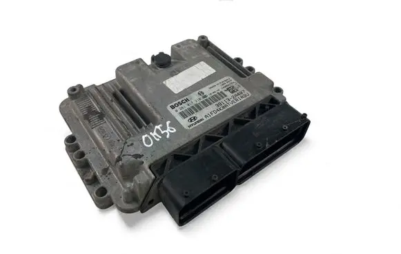 Hyundai i30 Engine control unit/module ECU 391132A407 0281017210