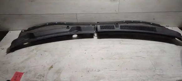 Mazda 3 III Wiper trim BJS7507X2