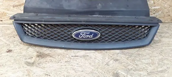 Ford Focus Front bumper upper radiator grill 4M518138AE 4M518200AJ 4M518200BJ
