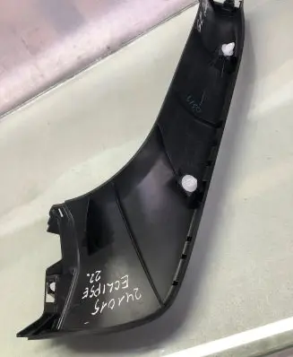Mitsubishi Eclipse Cross Tailgate/trunk side cover trim 7224a373