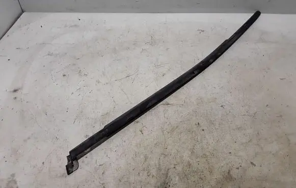 Volvo S60 Rear door trim (molding) 32274401