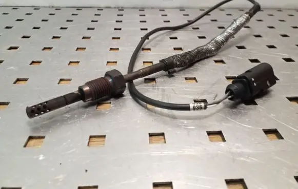Volkswagen PASSAT B6 Lambda probe sensor J0973802 964857