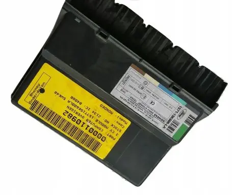Ford Mondeo MK I Engine ECU kit and lock set 1S7T15K600LA