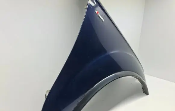 Audi Q7 4L Fender