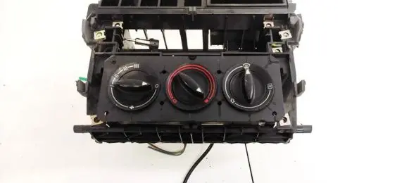 Audi A4 S4 B5 8D Climate control unit 8d0941561