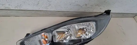 Ford Fiesta Headlight/headlamp C1BB13W030AD 0000000201