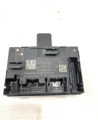 Skoda Octavia Mk3 (5E) Door control unit/module 5Q4959593B 5Q4959593E