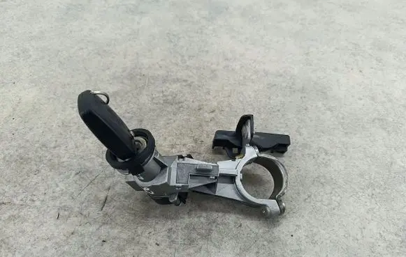 Fiat Grande Punto Ignition lock 