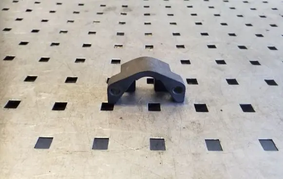 BMW X3 E83 Fuel Injector clamp holder