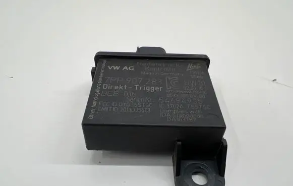 Lamborghini Aventador Tire pressure control unit 7PP907283 54694935