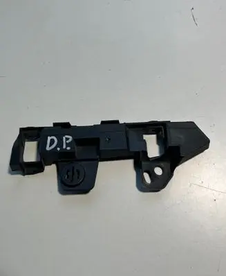 Front bumper mounting bracket