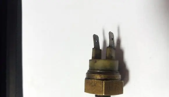 Coolant temperature sensor