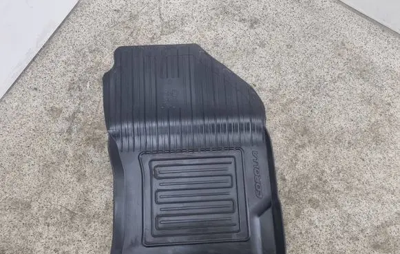 Toyota Corolla E210 E21 Front floor mat PW21002008 PW21002010 58510YYX50
