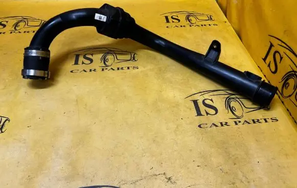 Ford Explorer VI Engine coolant pipe/hose L1M36C640HC