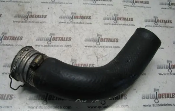 Toyota Avensis T270 Intercooler hose/pipe 110405