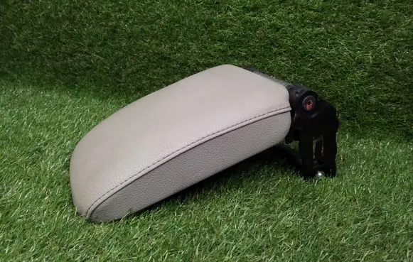 Volkswagen Eos Armrest