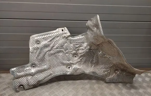 Mercedes-Benz S W222 Heat shield in engine bay A2226820171