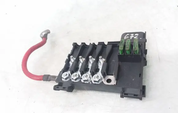 Skoda Fabia Mk1 (6Y) Fuse module