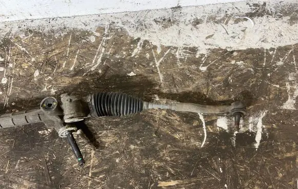 Peugeot 107 Steering rack