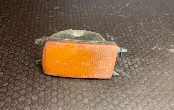Volkswagen Golf III Front indicator light 1H0953155C