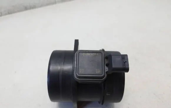Mercedes-Benz Vito Viano W639 Mass air flow meter A6510900148 6510900148