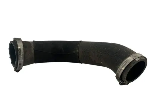 Intercooler hose/pipe