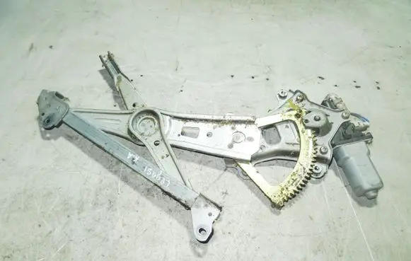 Subaru Legacy Rear door window regulator with motor