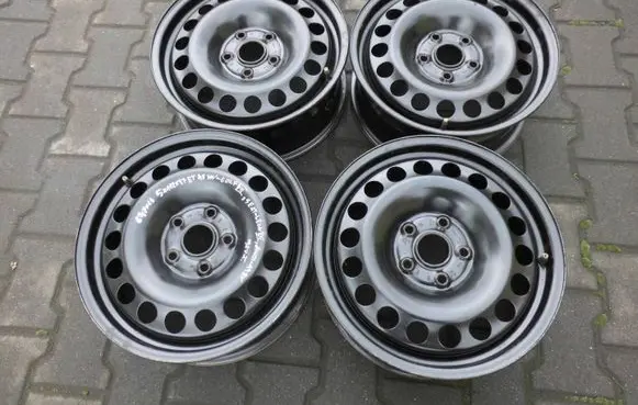 Cupra Leon R16 steel rim 4Z0109