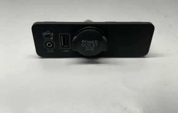 Jaguar XF X250 AUX in-socket connector CPLA19C166CB
