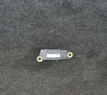 Mercedes-Benz E W211 Airbag deployment crash/impact sensor A0018209126