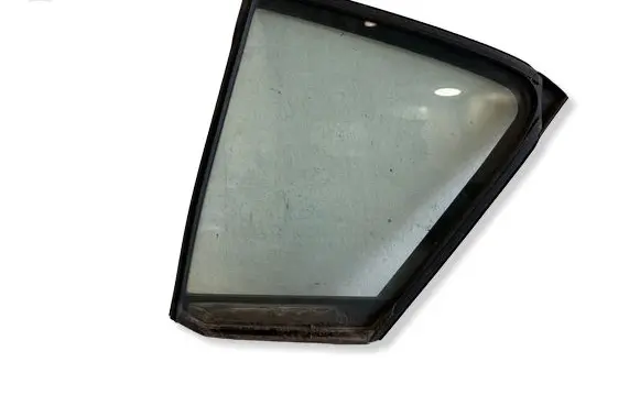 Honda Insight Rear vent window glass 73491TM8