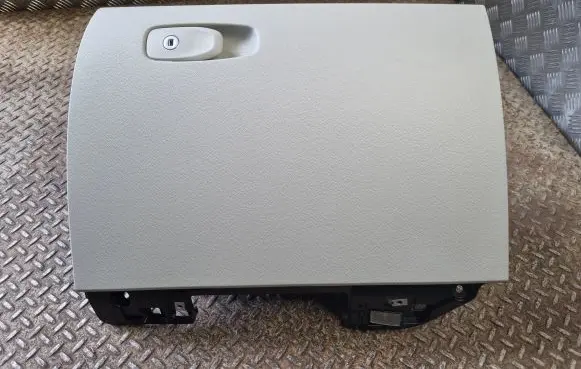 Volvo XC60 Glove box set 31417596