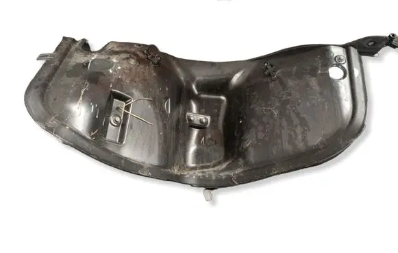 Volkswagen Touareg II Heat shield in engine bay 7P6819512C