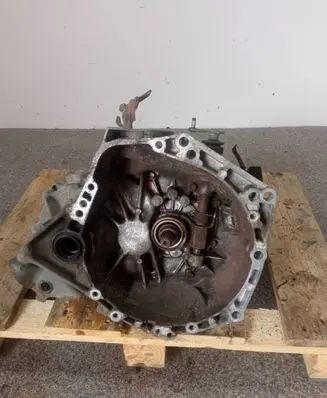 Peugeot 107 Manual 5 speed gearbox 20TT05