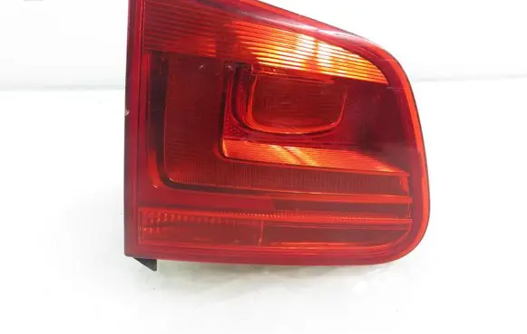 Volkswagen Tiguan Rear/tail lights 