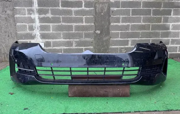 BMW 5 G30 G31 G38 Front bumper 