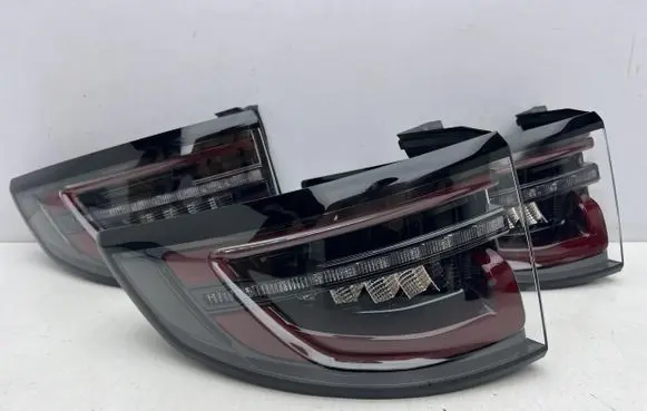 Land Rover Discovery Sport Rear/tail lights LK7213405AG LK7213405
