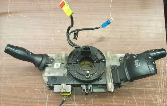Renault Scenic III - Grand scenic III Wiper turn signal indicator stalk/switch 255670019r