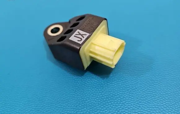 Lexus NX Fuel cut-off switch 8983178010 IMPRK1575422