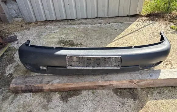 Volkswagen Transporter - Caravelle T4 Front bumper 701807101