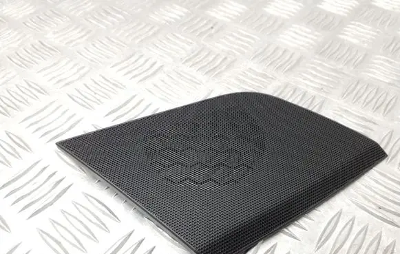 Side speaker trim/cover