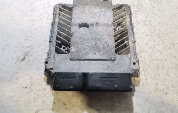 Volkswagen PASSAT B6 Engine control unit/module 03G906018CD