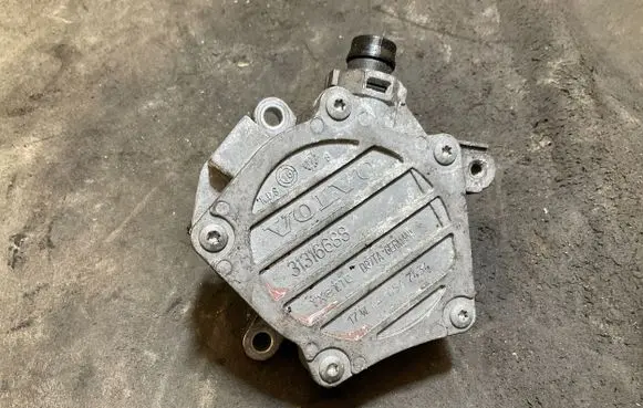 Volvo XC90 Vacuum pump 31316688 60567434