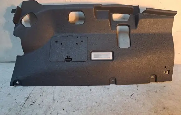 BMW X6 M Dashboard lower bottom trim panel 7161793