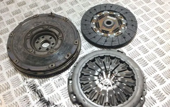 Ford Focus Clutch set kit CM5G6477DC