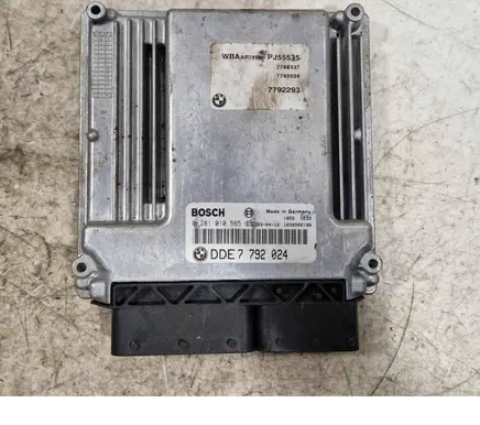 BMW 5 E60 E61 Engine control unit/module 0281010565 7792024 1039S02198