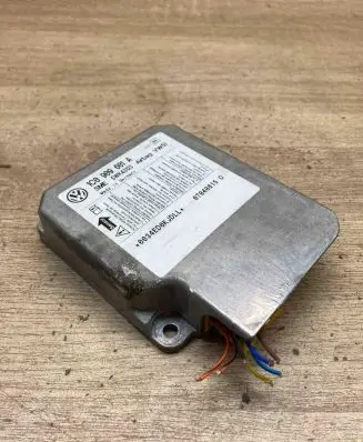Skoda Fabia Mk1 (6Y) Airbag control unit/module 1C0909601A 5WK43123 WithPlug