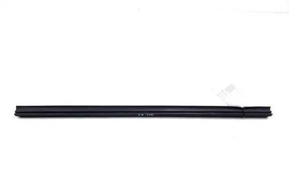 Mercedes-Benz Vito Viano W639 Front door trim bar A6397200224