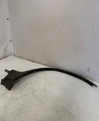 BMW X5 E53 Front arch trim 8408704