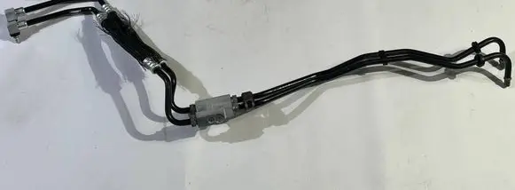 Dodge Challenger Gearbox oil cooler pipe/hose 52014762AA